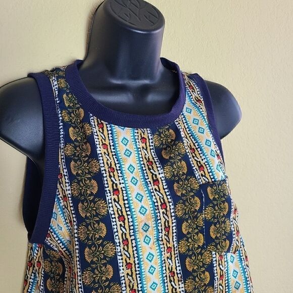 Lush Sleeveless Top   - Picture 3 of 7